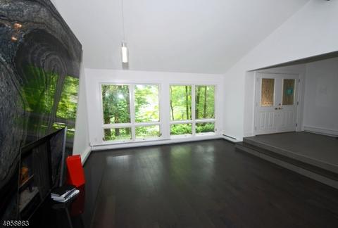 440 Indian Rd, Wayne, NJ 07470 photo 6