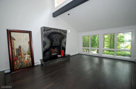 440 Indian Rd, Wayne, NJ 07470 photo 4