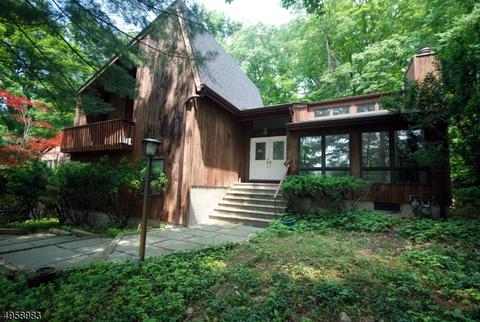 440 Indian Rd, Wayne, NJ 07470 photo 1