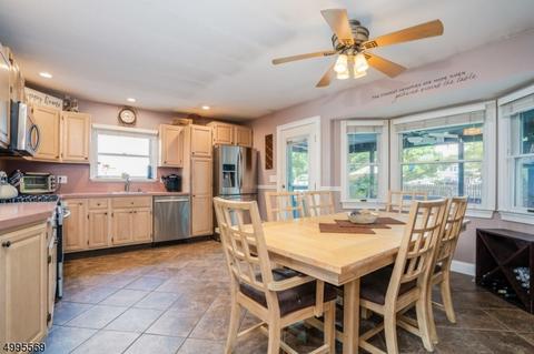 309 Codrington Pl, Bound Brook, NJ 08805 photo 5