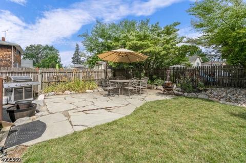 309 Codrington Pl, Bound Brook, NJ 08805 photo 3