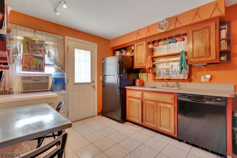 731 Summit Rd, Union, NJ 07083 photo 3