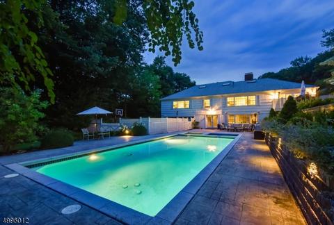 46 Slayton Dr, Millburn Twp., NJ 07078 photo 2