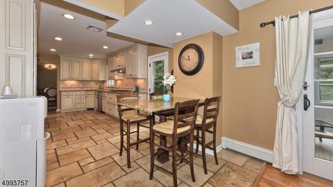 10 Aspen Ct, Wayne, NJ 07470 photo 10