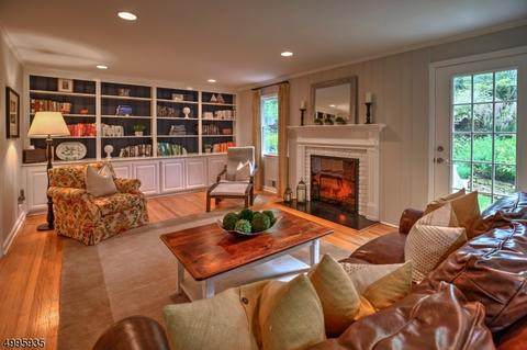 16 Cherry Ln, Mendham, NJ 07945 photo 6