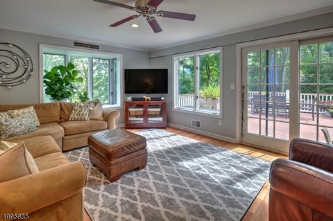 16 Cherry Ln, Mendham, NJ 07945 photo 11