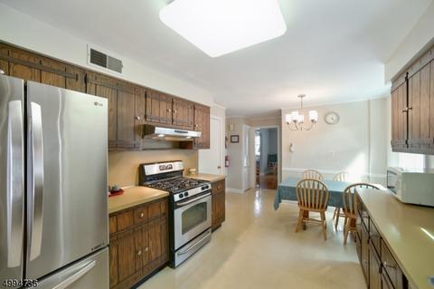 37 Tower Dr, Springfield, NJ 07081 photo 13