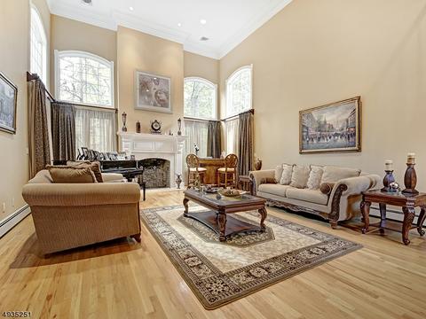 63 Brookside Dr, Upper Saddle River, NJ 07458 photo 12