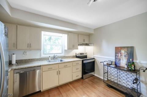 777 Springfield Ave Apt 8 #8, Summit, NJ 07901 photo 10