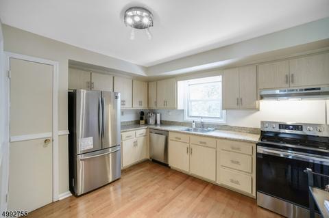 777 Springfield Ave Apt 8 #8, Summit, NJ 07901 photo 11