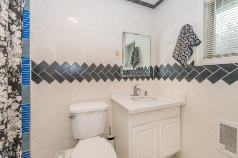 45 Shore Rd, Wayne, NJ 07470 photo 10
