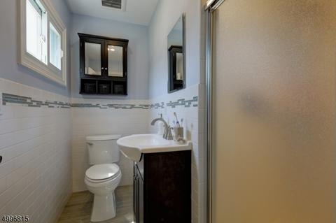 3 Longview Dr, Waldwick, NJ 07463 photo 14