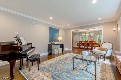 24 Tulip St, Summit, NJ 07901 photo 4