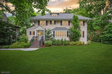 24 Tulip St, Summit, NJ 07901 photo 1