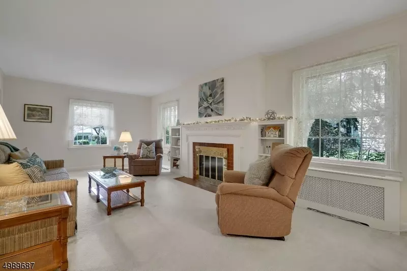  30 S Alward Ave, Basking Ridge, NJ 07920 photo 8