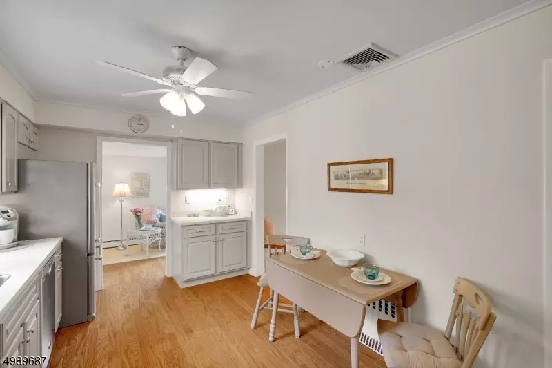  30 S Alward Ave, Basking Ridge, NJ 07920 photo 12