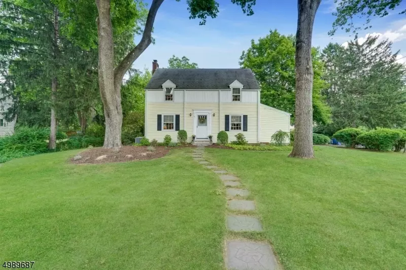  30 S Alward Ave, Basking Ridge, NJ 07920 photo 2