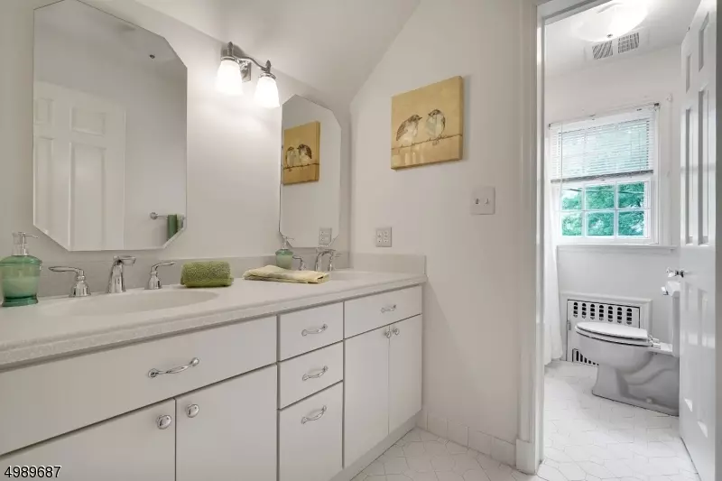  30 S Alward Ave, Basking Ridge, NJ 07920 photo 21