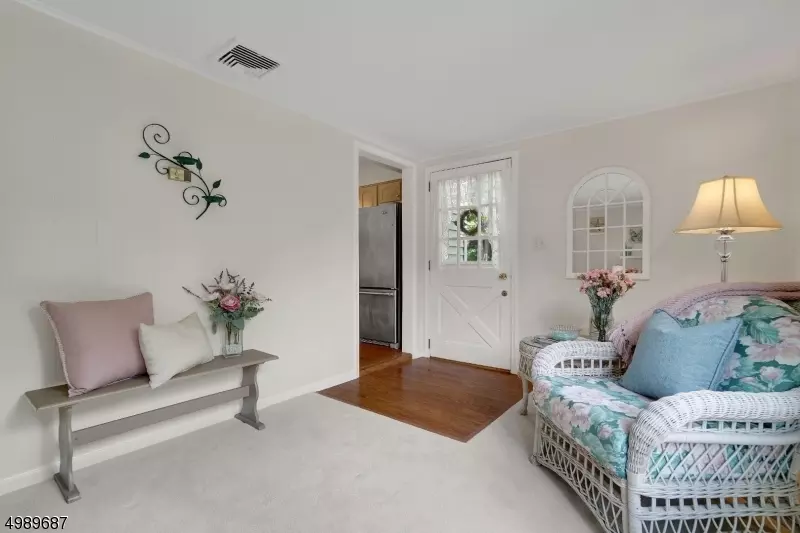  30 S Alward Ave, Basking Ridge, NJ 07920 photo 15