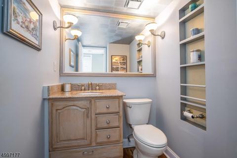 6 Dehoff Dr, Flemington, NJ 08822 photo 11