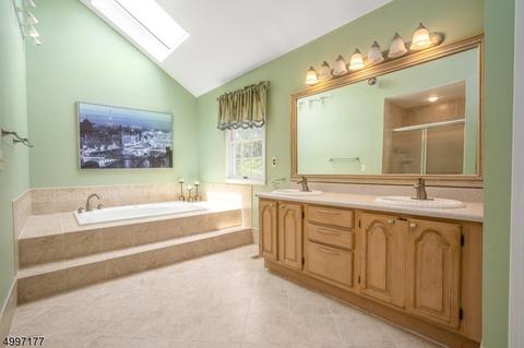 6 Dehoff Dr, Flemington, NJ 08822 photo 15