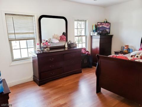 103 Linden Ave, Bound Brook, NJ 08805 photo 3
