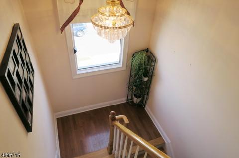 22 Moore Pl, Nutley, NJ 07110 photo 18