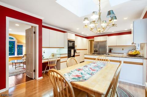 9 Valley View Dr, Mendham, NJ 07945 photo 12
