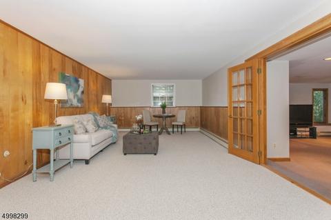 18 Geneva Ct, Wayne, NJ 07470 photo 15