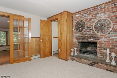 18 Geneva Ct, Wayne, NJ 07470 photo 22