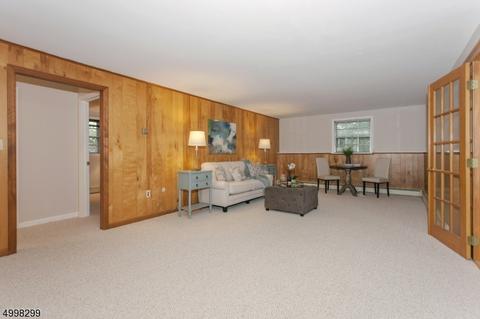 18 Geneva Ct, Wayne, NJ 07470 photo 20