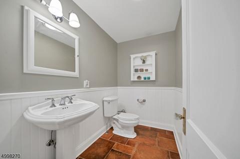 57 E Oak St, Basking Ridge, NJ 07920 photo 14