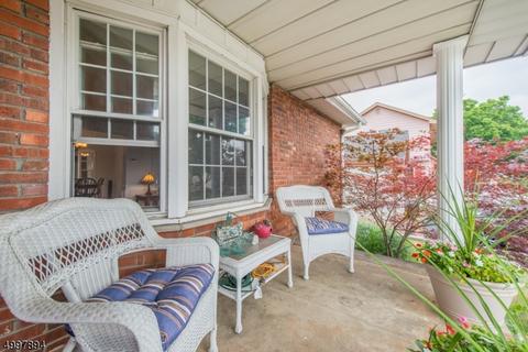 449 Walnut St, Nutley, NJ 07110 photo 2