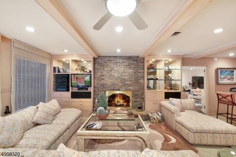 63 Oxbow Pl, Wayne, NJ 07470 photo 6