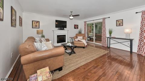 7 Bobolink Ct, Wayne, NJ 07470 photo 4