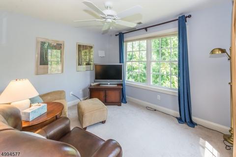228 Levinberg Ln, Wayne, NJ 07470 photo 16
