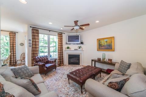 228 Levinberg Ln, Wayne, NJ 07470 photo 7
