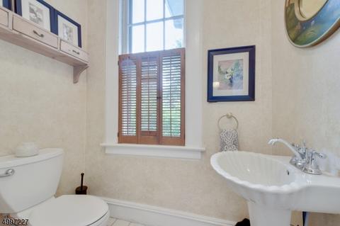 27 Bellevue Ave, Summit, NJ 07901 photo 11