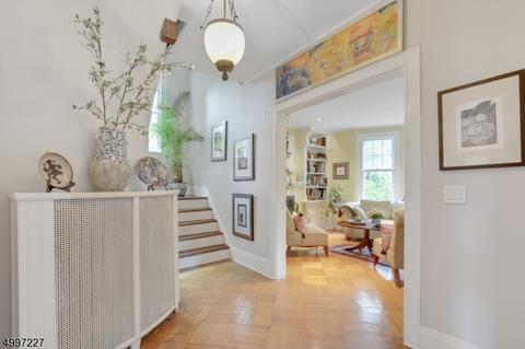 27 Bellevue Ave, Summit, NJ 07901 photo 2