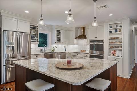 10 Highfields Rd, Clinton, NJ 08809 photo 4