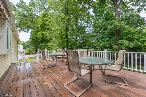 72 Fieldstone Pl, Wayne, NJ 07470 photo 23
