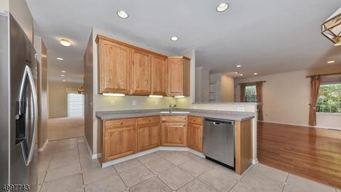 67 Summer Hill Rd, Wayne, NJ 07470 photo 6