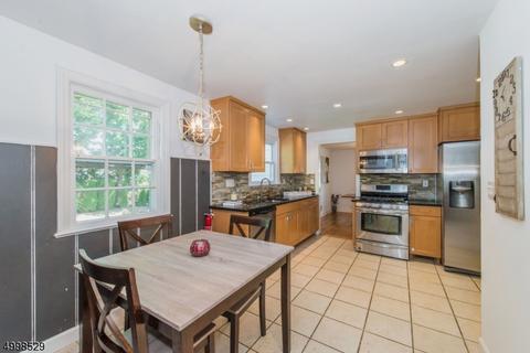 39 Hyde Rd, Bloomfield, NJ 07003 photo 7
