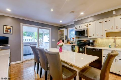 36 Furman Dr, Wayne, NJ 07470 photo 9