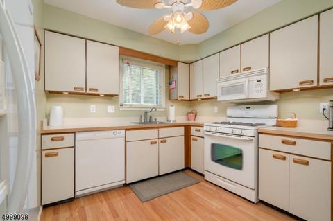 7 Cedar Ct, Flemington, NJ 08822 photo 8