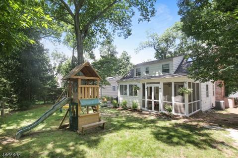 34 Kendrick Rd, Summit, NJ 07901 photo 2