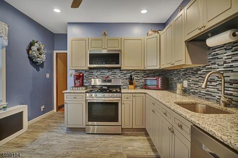 156 E Cliff St, Somerville, NJ 08876 photo 9