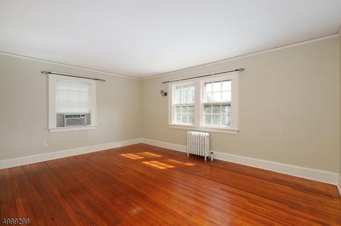 19 Bailey Rd, Millburn, NJ 07041 photo 12