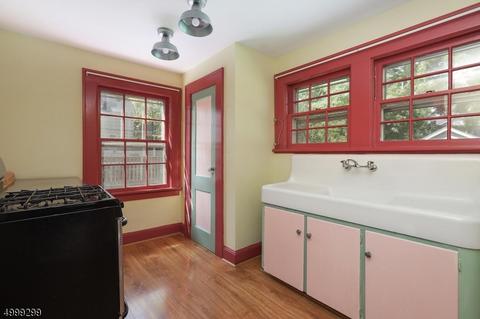 19 Bailey Rd, Millburn, NJ 07041 photo 7