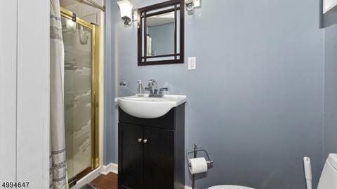 13 Hilltop Ter, Wayne, NJ 07470 photo 8